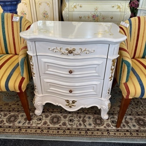 猫脚 ロココ調 チェスト タンス 家具 収納