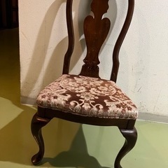 椅子　取りに来てくださる方にあげます。