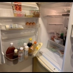 冷蔵庫の画像