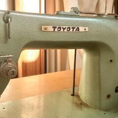 ミシン　（メーカー　トヨタ）の画像