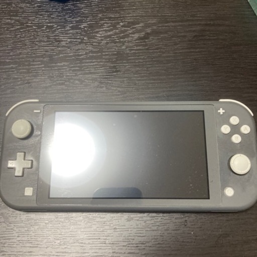 ニンテンドースイッチライト売ります！