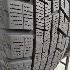 ２０１８年製ヨコハマIce guard 6  215/65 16 ホイール付き四本セットの画像