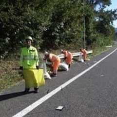 日給1万円以上　高速道路での清掃作業の画像