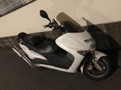 マジェスティ125実働自賠責約2年現状お値引きはご遠慮下さい。