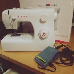 美品★SINGER 家庭用コンパクトミシン NS520
