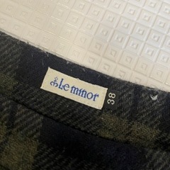 チェックのロングスカートの画像