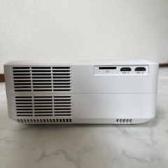 プロジェクター　ホームシアターの画像
