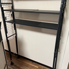 突っ張りシェルフの画像
