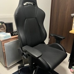 定価69800_開封直後_AKRacing Premium ゲーミングチェア