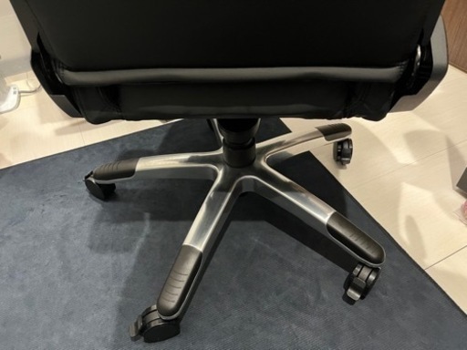 定価69800_開封直後_AKRacing Premium ゲーミングチェア