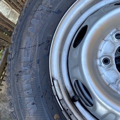 NV350キャラバン用スタッドレスタイヤ4本セットの画像