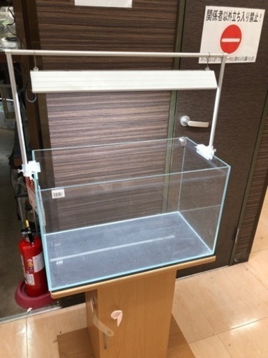 中古オールガラス水槽　ライト　台付き