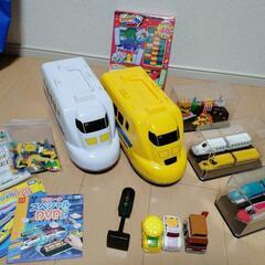 【お取引先が決まりました】子供のおもちゃ（電車、ドミノ、DVDなど、）
