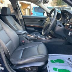 BMW　3シリーズ　325iの画像