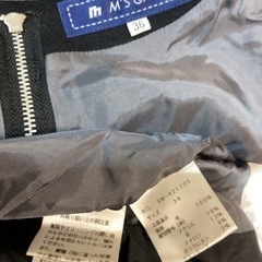 特価★未使用に近いM'S GRACYエムズグレイシーグレー上品ウールキュプラワンピースフェミニン春秋冬季節を問わず大活躍裏地付きの画像