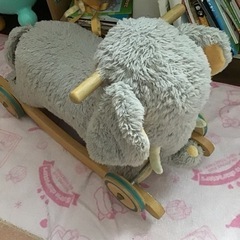 ぞうの乗り物の画像