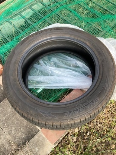 夏タイヤ　185/60R16