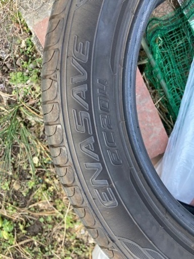 夏タイヤ　185/60R16