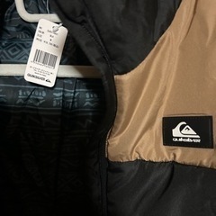 QUIKSILVER クイックシルバー 上着 未使用品の画像