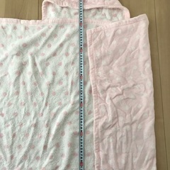 ミキハウスファースト　フード付湯上がりタオル　おくるみの画像