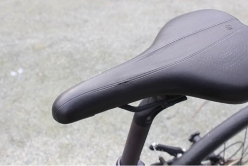 お話し中 TREK 7.4FX 700c クロスバイク きれいな車体です！