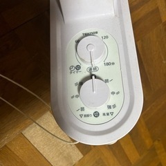 壁掛け扇風機の画像