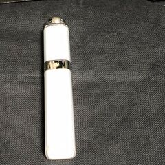 コスメ風 自撮り棒 有線接続モデル 収納時はコンパクト セルカ棒...