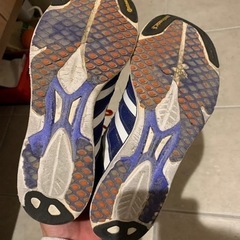 ランニングシューズの画像