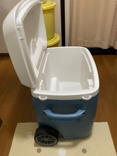クーラーボックス 車輪付き