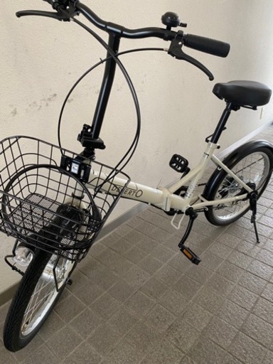 2ヶ月前に買ったばかりの新車です！