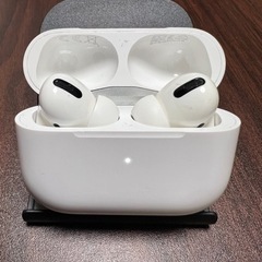 アップル　AirPods pro 第一世代(^^)