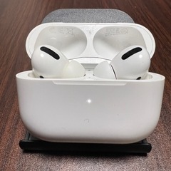 アップル　AirPods pro 第一世代^o^