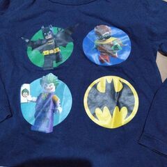 BATMANのシャツの画像