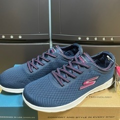 新品　スケッチャーズ　レディース　スニーカー