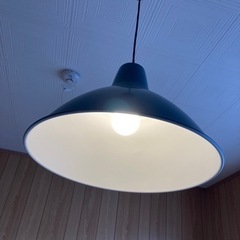 IKEA シェード　ブルー　の画像
