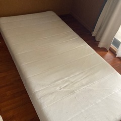 【無料】マットレス差し上げます。シングベッド/厚さ8cm