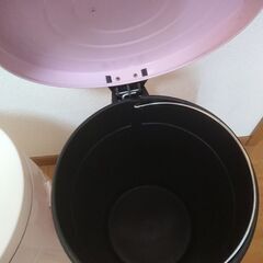 ゴミ箱  ペール缶 の画像