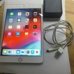 商談中　iPad mini  3  WiFi 使用　シルバーの画像