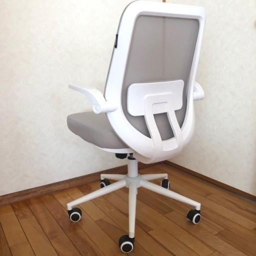★デザインPCチェアー★【美品】