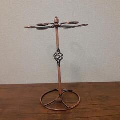 【受付中】美品　ワイングラスラック　自立式卓上脚付き