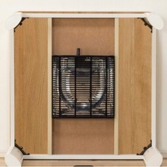 こたつテーブルの画像