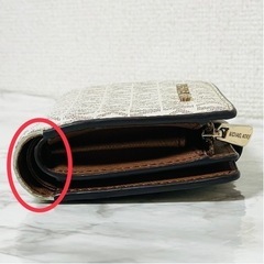 MICHAEL KORS マイケル コース 二つ折り財布の画像