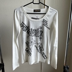 白のドクロTシャツ👗