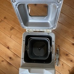日立　自動ホームベーカリー　HB-C2 稼働OK 終了しました。の画像