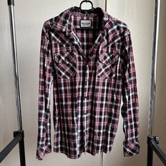 赤のＹシャツ👔(メンズ)