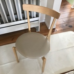 ダイニングチェア　2脚の画像