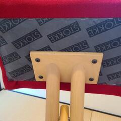 【値下】ストッケ　バランスチェア(赤)　クッションヘタリありの画像