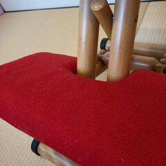 【値下】ストッケ　バランスチェア(赤)　クッションヘタリありの画像