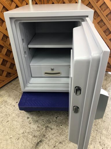 【愛品館江戸川店】ダイヤセーフ 耐火金庫 テンキー式 MEK52-DX  ID：116-030675-007 
