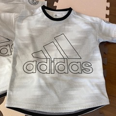 男の子　adidas 半袖短パン　140センチセットの画像